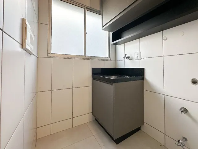Apartamento com 85m² 3 quartos e 1 banheiro, à venda, no bairro Nossa Senhora de Lourdes em Londrina