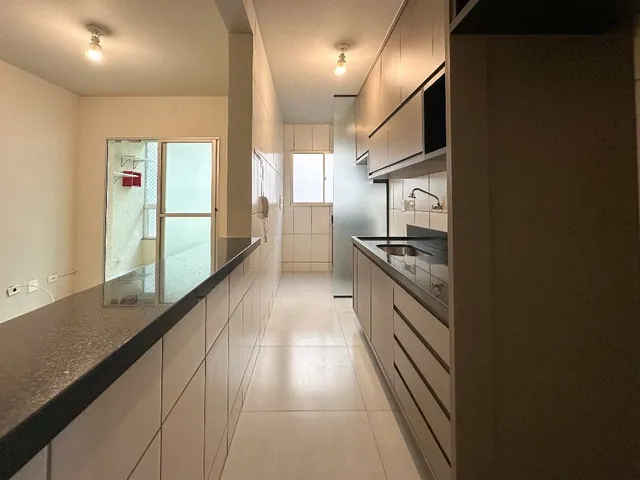 Apartamento com 85m² 3 quartos e 1 banheiro, à venda, no bairro Nossa Senhora de Lourdes em Londrina