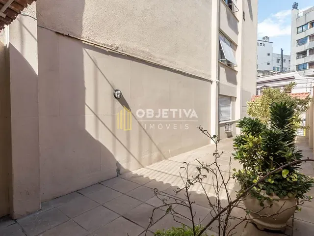 Apartamento com 196m² 3 quartos e 1 banheiro, à venda, no bairro Independência em Porto Alegre
