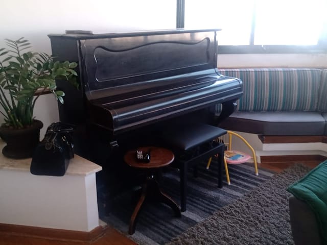 Foto do Apartamento - Ed Diplomata - Apartamento/ Cobertura para locação por R$ 4.900,00 -  Centro, Londrina, PR | Premier Imóveis