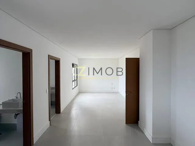 Apartamento com 227m² 3 quartos e 6 banheiros, à venda, no bairro Jardim Ilhas do Sul em Ribeirão Preto