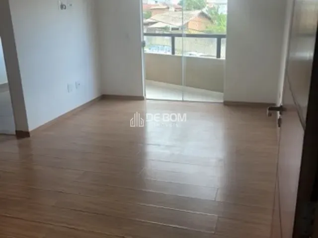 Apartamento 2 quartos e 2 banheiros, para alugar, no bairro Jardim das Hortênsias em Poços de Caldas