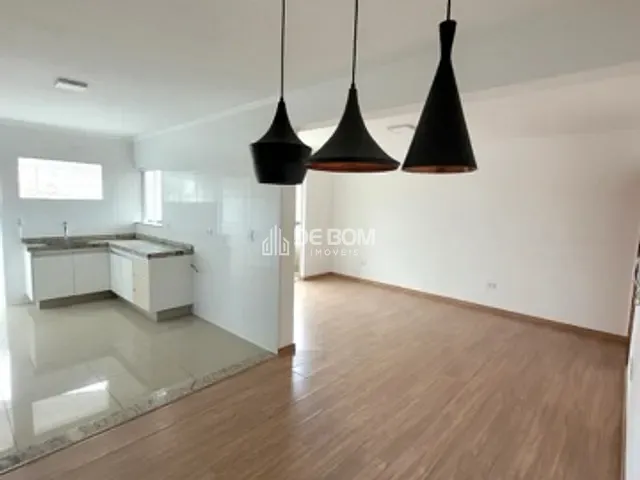 Apartamento 2 quartos e 2 banheiros, para alugar, no bairro Jardim das Hortênsias em Poços de Caldas