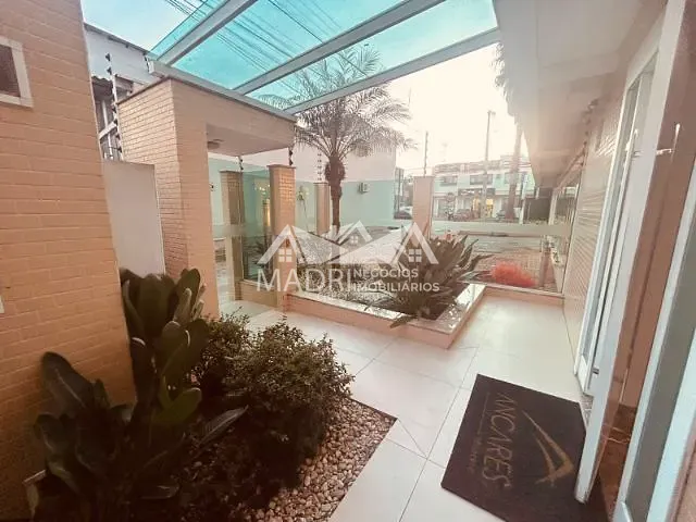 Apartamento com 100m² 3 quartos e 3 banheiros, à venda, no bairro Centro em Palhoça