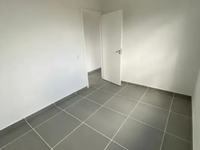 Apartamento com 55m² 2 quartos e 1 banheiro, à venda, no bairro Realengo em Rio de Janeiro
