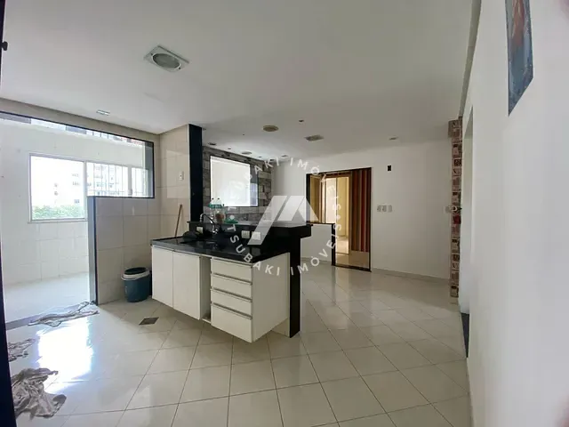 Apartamento 3 quartos e 3 banheiros, à venda, no bairro Nazaré em Belém