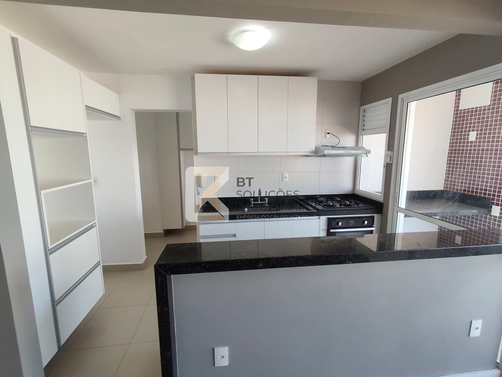 Apartamento para alugar com 3 quartos, 98m² - Foto 3