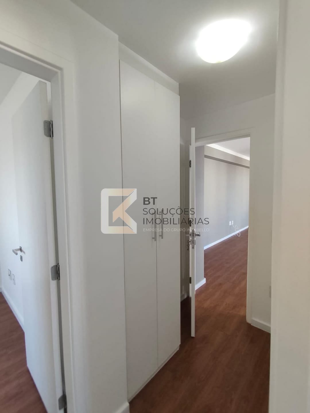Apartamento para alugar com 3 quartos, 98m² - Foto 13
