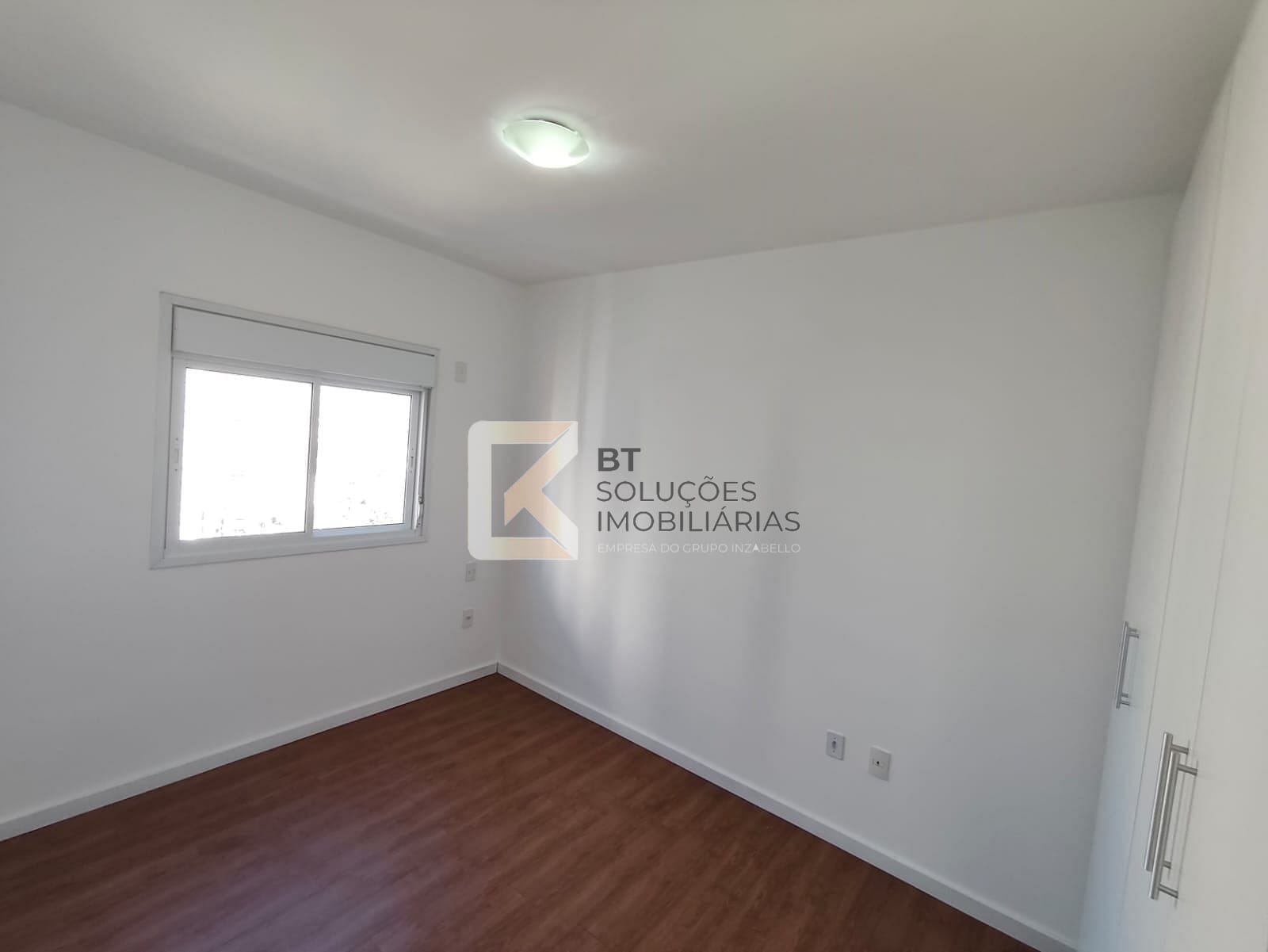 Apartamento para alugar com 3 quartos, 98m² - Foto 11