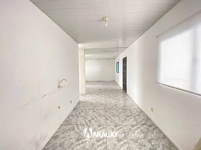 Apartamento 3 quartos e 1 banheiro, para alugar, no bairro Centro em Itajaí