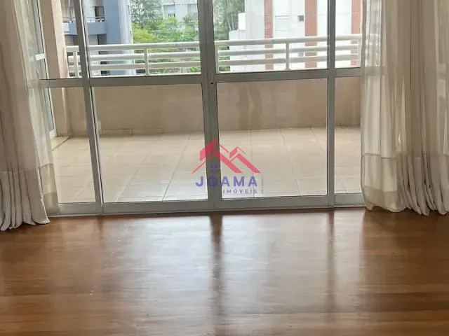 Apartamento 3 quartos e 5 banheiros, à venda ou para alugar, no bairro Vila Suzana em São Paulo