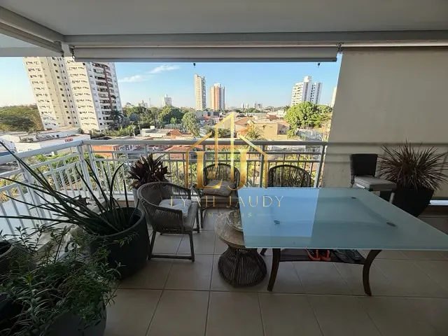 Apartamento com 206m² 3 quartos e 4 banheiros, à venda, no bairro Quilombo em Cuiabá