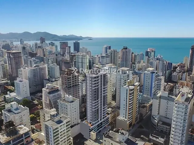 Apartamento 3 quartos e 1 banheiro, à venda, no bairro Meia Praia em Itapema