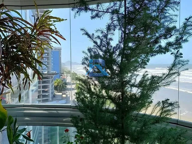 Apartamento com 117m² 3 quartos e 2 banheiros, à venda, no bairro Balneário Pires em Praia Grande