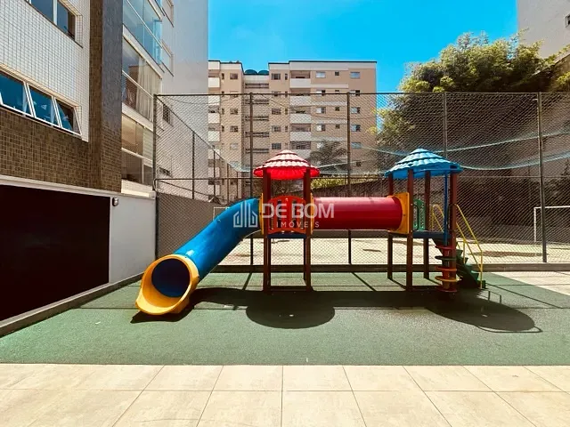 Apartamento com 180m² 3 quartos e 2 banheiros, para alugar, no bairro Centro em Poços de Caldas