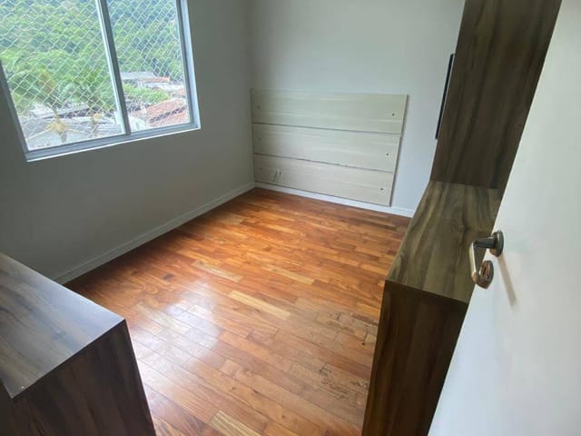 Apartamento 3 quartos e 1 banheiro, para alugar, no bairro Ressacada em Itajaí