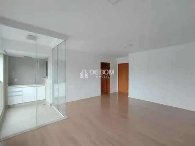 Apartamento 2 quartos e 3 banheiros, à venda, no bairro São Benedito em Poços de Caldas