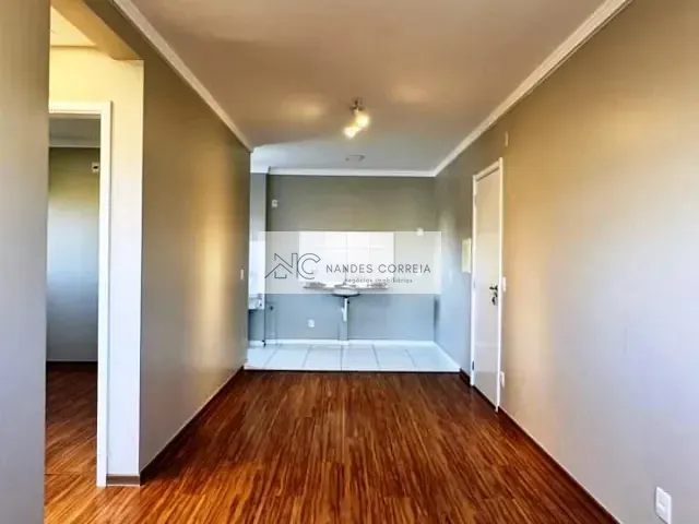 Apartamento 2 quartos e 1 banheiro, à venda, no bairro Leonor em Londrina