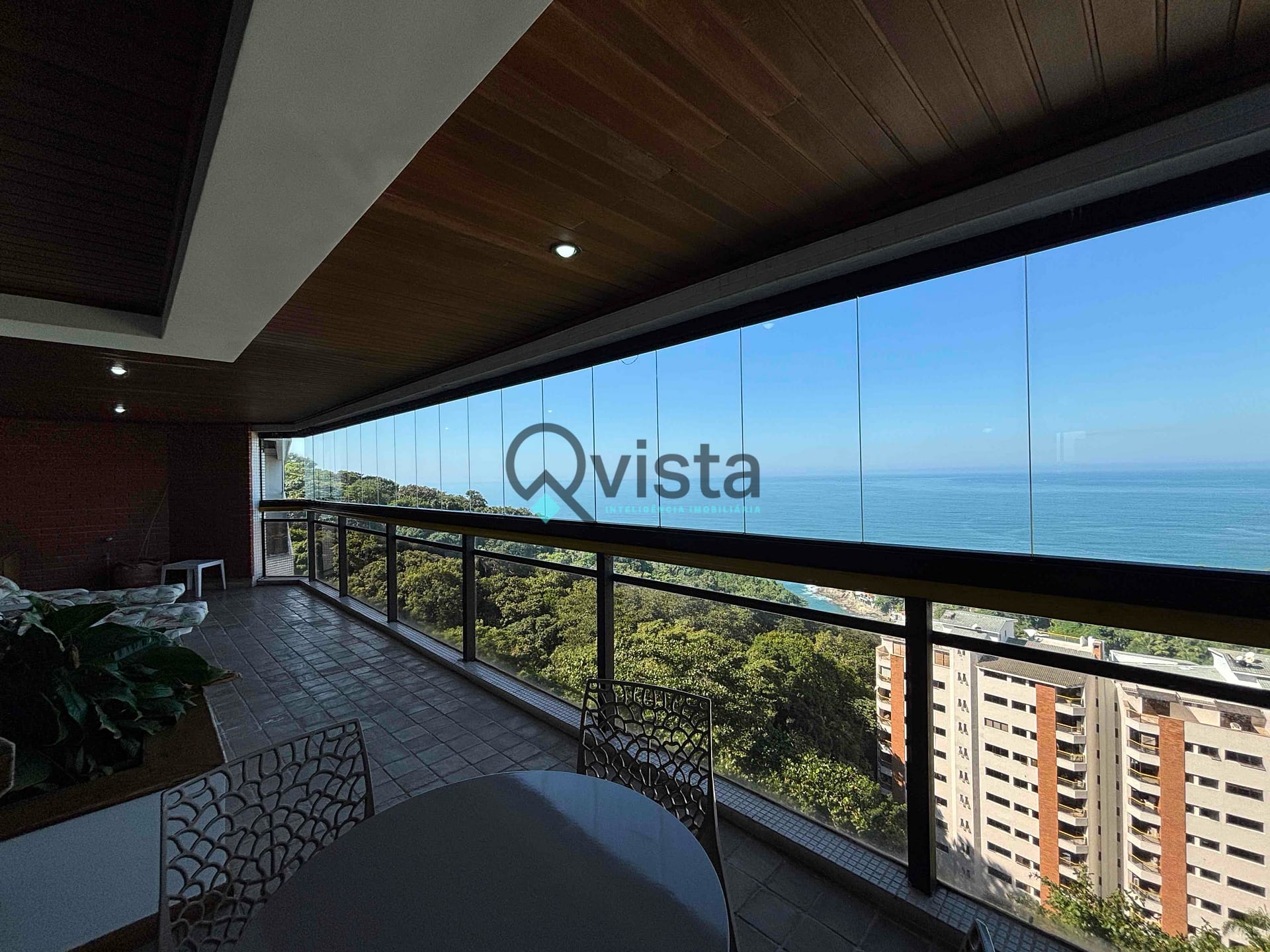 Apartamento à venda com 3 quartos, 168m² - Foto 8