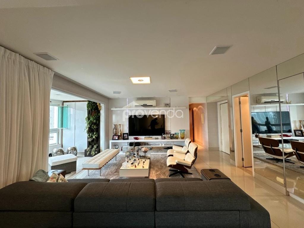 Apartamento, 4 quartos, 210 m² - Foto 2