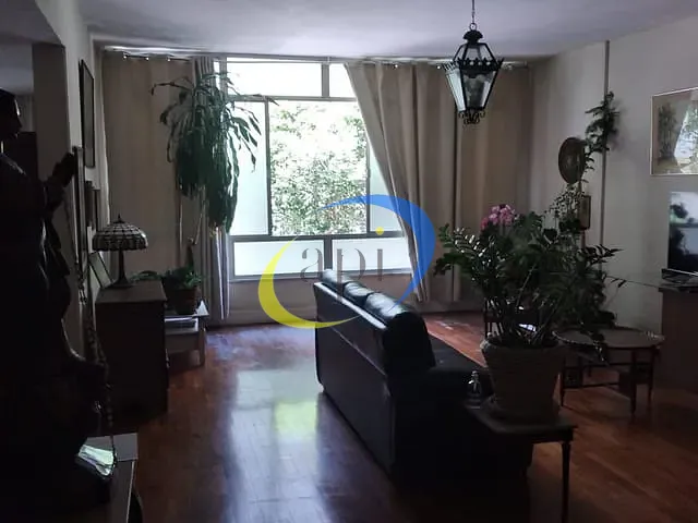 Apartamento 3 quartos e 3 banheiros, à venda, no bairro Copacabana em Rio de Janeiro