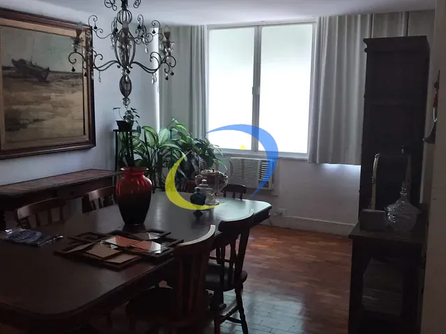 Apartamento 3 quartos e 3 banheiros, à venda, no bairro Copacabana em Rio de Janeiro