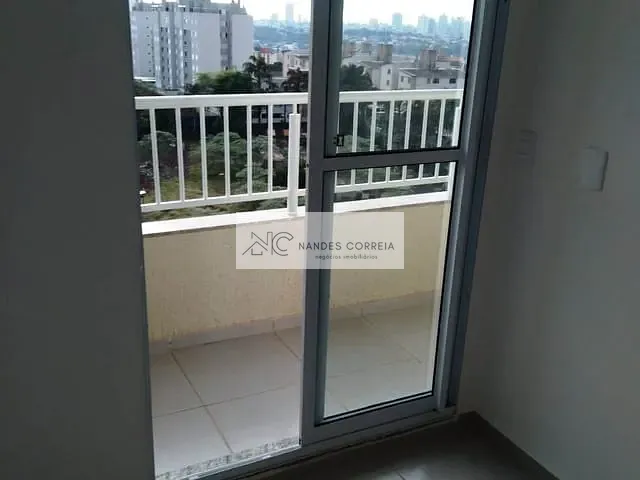 Apartamento 2 quartos e 2 banheiros, à venda, no bairro Parque Jamaica em Londrina
