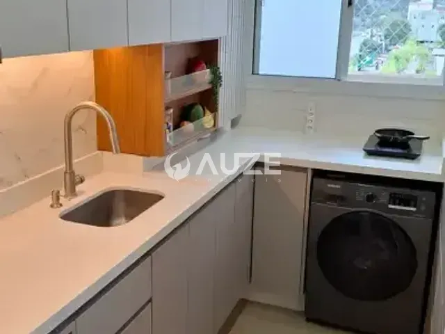 Apartamento com 53m² 2 quartos e 2 banheiros, à venda, no bairro Bacacheri em Curitiba