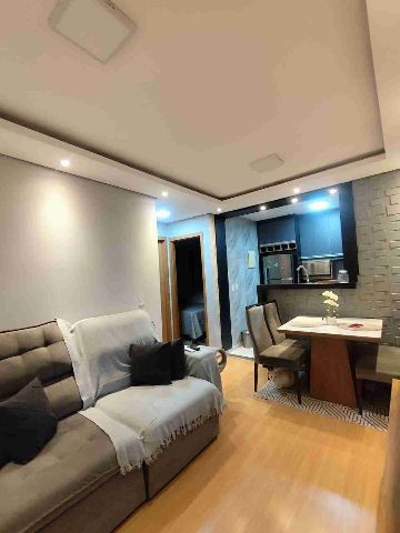 Apartamento 2 quartos e 1 banheiro, à venda, no bairro Pioneiros em Campo Grande