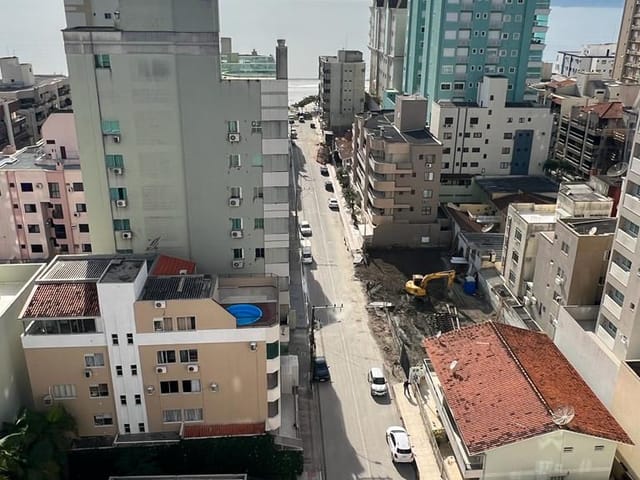 Apartamento com 211m² 3 quartos e 4 banheiros, à venda, no bairro Meia Praia em Itapema