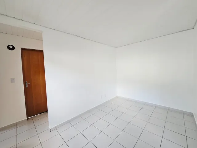 Apartamento com 40m² 2 quartos e 1 banheiro, à venda, no bairro Lago Azul em Manaus