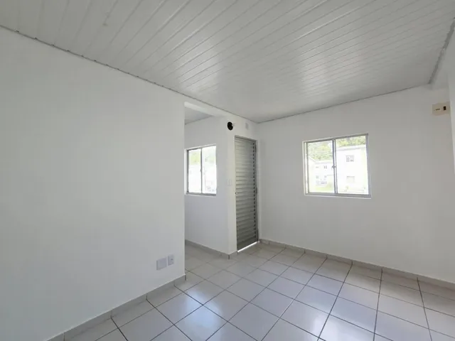 Apartamento com 40m² 2 quartos e 1 banheiro, à venda, no bairro Lago Azul em Manaus