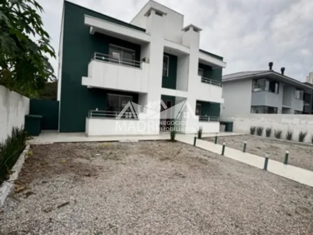 Apartamento com 85m² 2 quartos e 1 banheiro, à venda, no bairro Caminho Novo em Palhoça