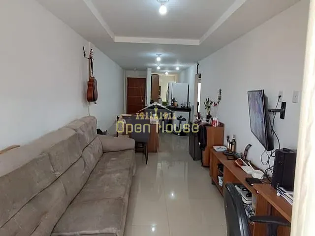 Apartamento 2 quartos e 2 banheiros, à venda, no bairro Jardim Amália em Volta Redonda