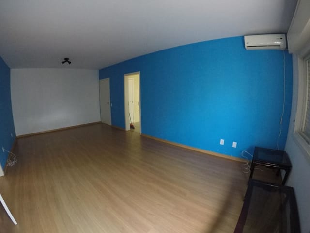Apartamento com 128m² 2 quartos e 1 banheiro, à venda, no bairro Centro em Pelotas
