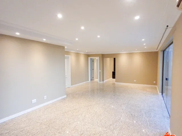 Apartamento com 281m² 3 quartos e 1 banheiro, para alugar, no bairro Umarizal em Belém