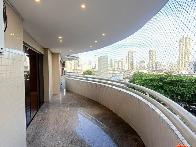 Apartamento com 281m² 3 quartos e 1 banheiro, para alugar, no bairro Umarizal em Belém