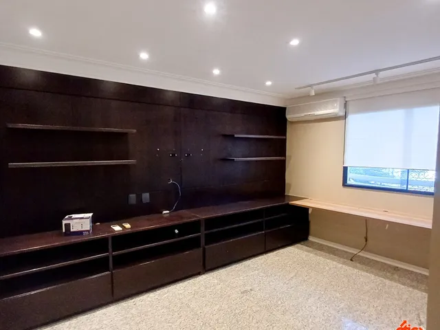 Apartamento com 281m² 3 quartos e 1 banheiro, para alugar, no bairro Umarizal em Belém