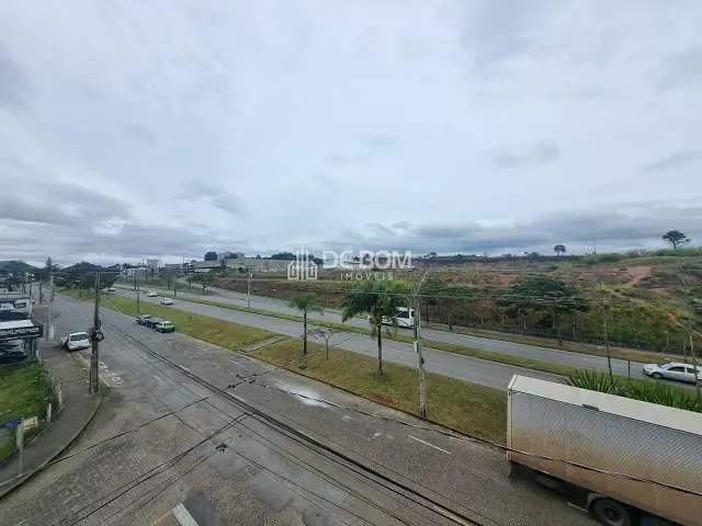 Apartamento com 110m² 3 quartos e 1 banheiro, para alugar, no bairro Jardim Campos Elísios em Poços de Caldas