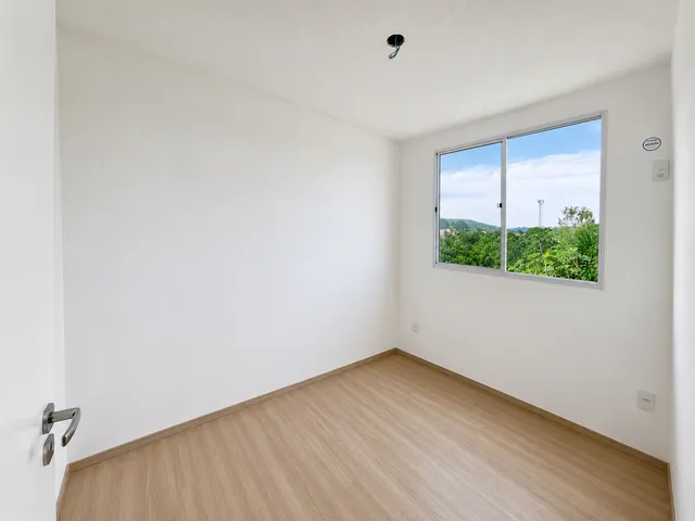 Apartamento 2 quartos e 1 banheiro, à venda, no bairro Lago Azul em Manaus