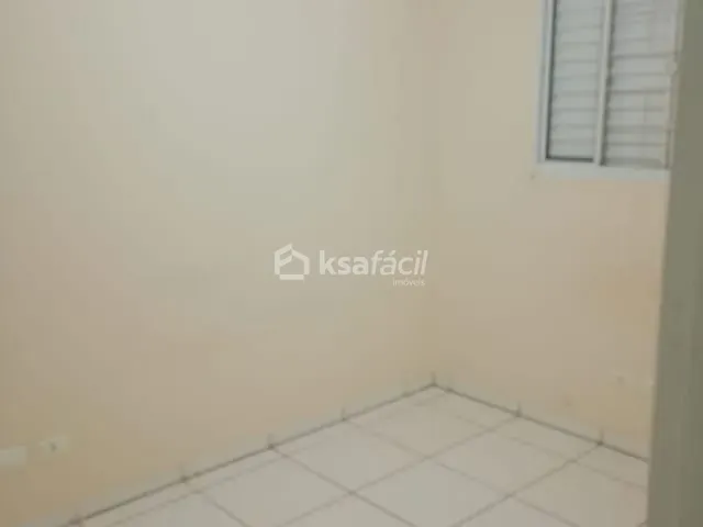 Apartamento com 50m² 2 quartos e 1 banheiro, à venda, no bairro Jardim Centenário em Campo Grande