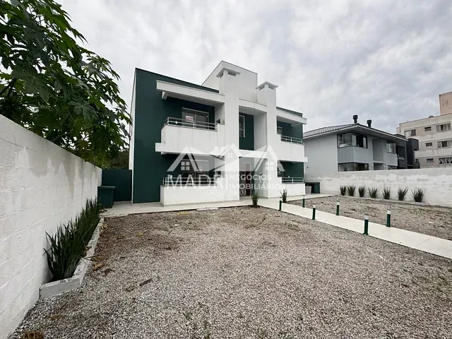 Apartamento com 73m² 2 quartos e 1 banheiro, à venda, no bairro Caminho Novo em Palhoça