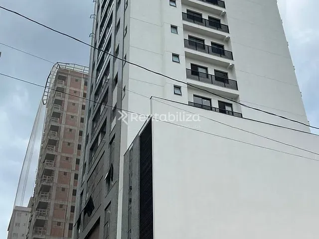 Apartamento 2 quartos e 2 banheiros, à venda, no bairro Morretes em Itapema
