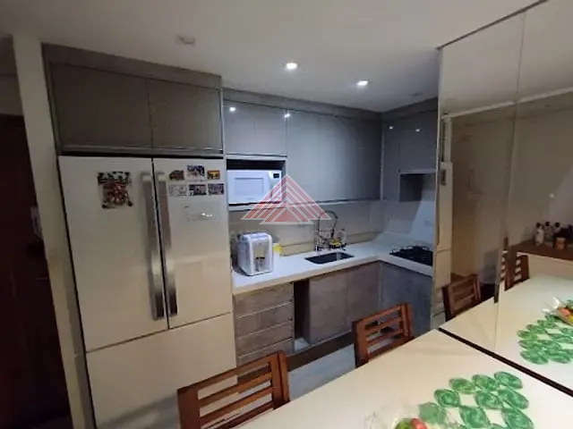 Apartamento com 60m² 2 quartos e 1 banheiro, à venda, no bairro Vila Nossa Senhora das Vitórias em Mauá