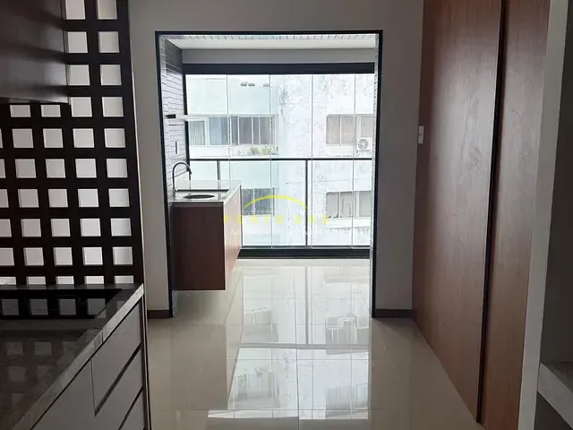 Apartamento 1 quarto e 1 banheiro, à venda, no bairro Graça em Salvador
