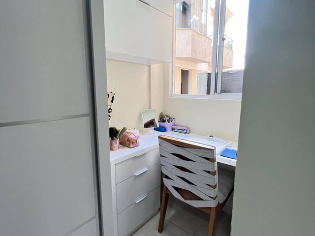 Apartamento 2 quartos e 1 banheiro, à venda, no bairro Flamboyant em Campos dos Goytacazes