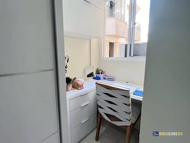 Apartamento 2 quartos e 1 banheiro, à venda, no bairro Flamboyant em Campos dos Goytacazes
