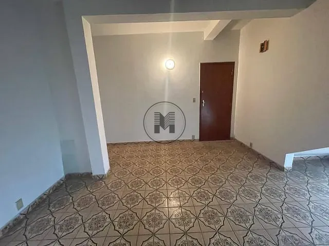 Apartamento 2 quartos e 1 banheiro, à venda, no bairro Santa Rita em Guaratinguetá