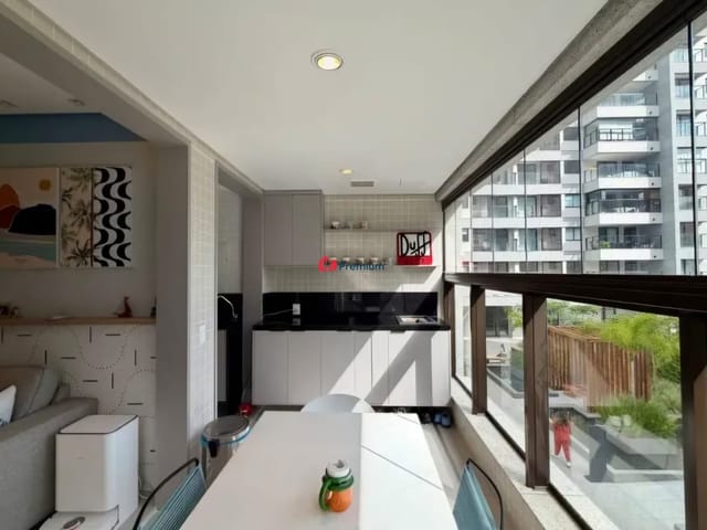 Apartamento 2 quartos e 3 banheiros, à venda, no bairro Barra da Tijuca em Rio de Janeiro