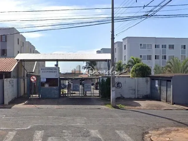 Apartamento 2 quartos e 1 banheiro, à venda, no bairro Jardim Aeroporto em Arapongas